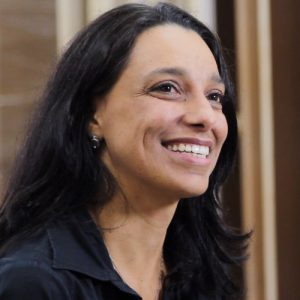 Luciana Alves de Oliveira